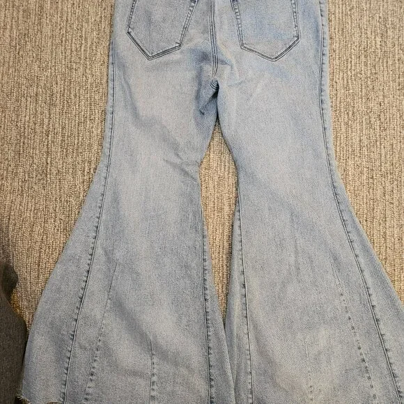 NWT Torrid Festi Super Flare Jean - Picture 6 of 7